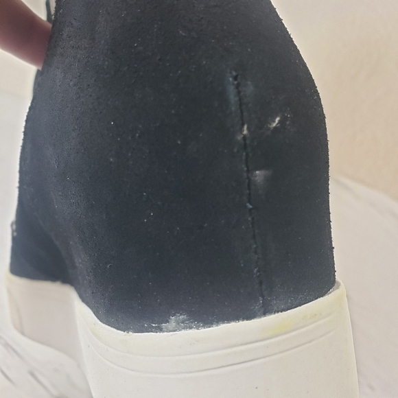 Steve Madden Wedgie Black Suede High Top Zip Pull on Sneakers Sz 8M - Picture 11 of 11